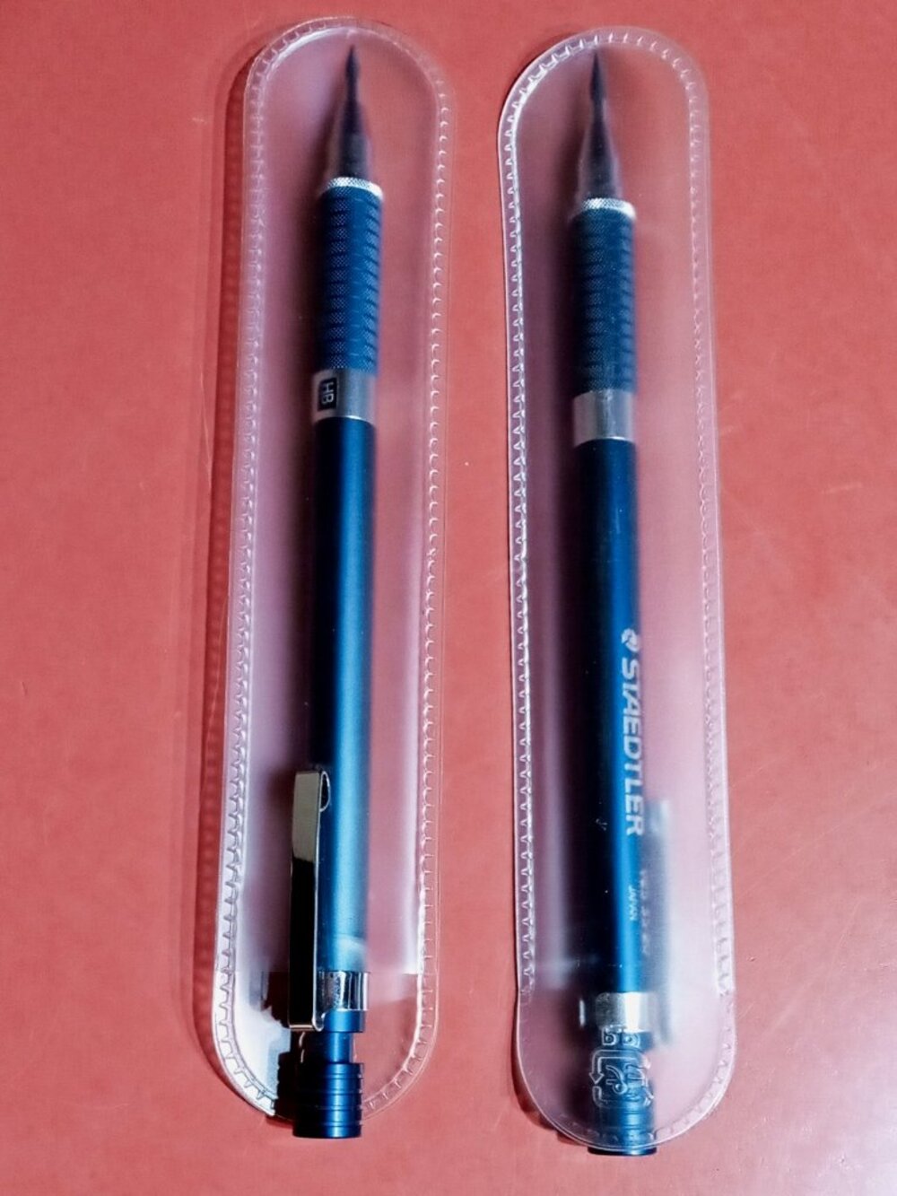 4 STAEDTLER Mechanical Drafting Pencils & 2 Mitsubishi Pencil Pocket Sharpeners - Picture 6 of 13